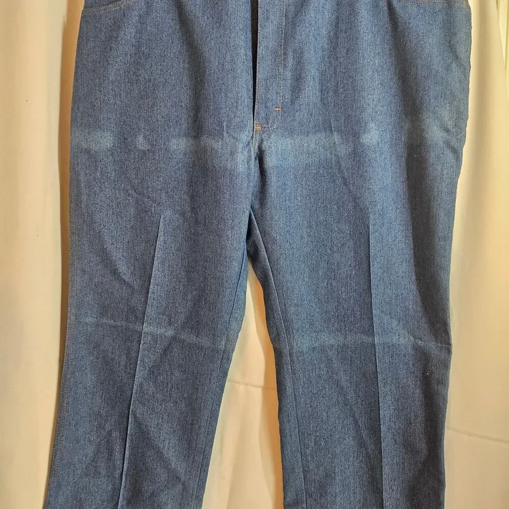 Wrangler Men's Jeans Flex-fit Waist and Stretches for Comfort Size 42x29